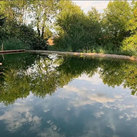 Ecolieu Le Chant Du Temps Bed & Breakfast Saint-Usuge Bagian luar foto