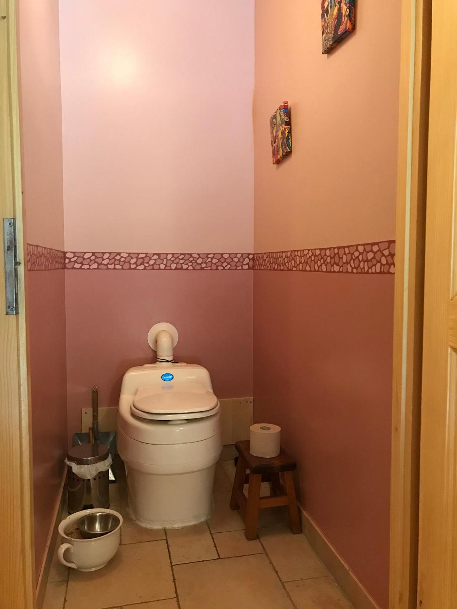 Ecolieu Le Chant Du Temps Bed & Breakfast Saint-Usuge Bagian luar foto